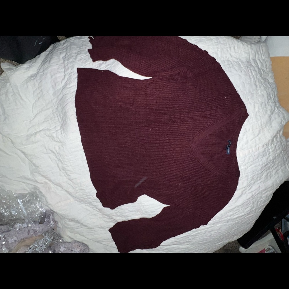 American Eagle Long Sleeve